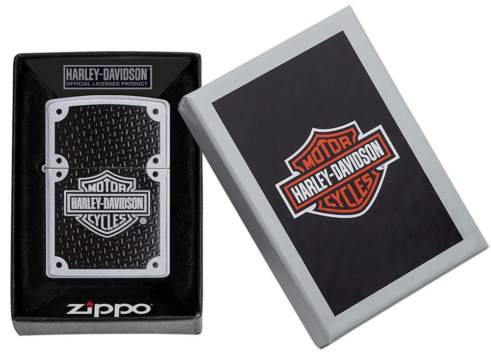 Harley-DavidsonĀ® Carbon Fiber Shield Design - Image 5